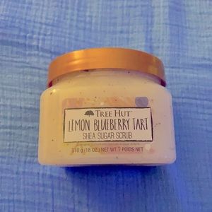 Tree Hut Lemon Blueberry Tart Scrub